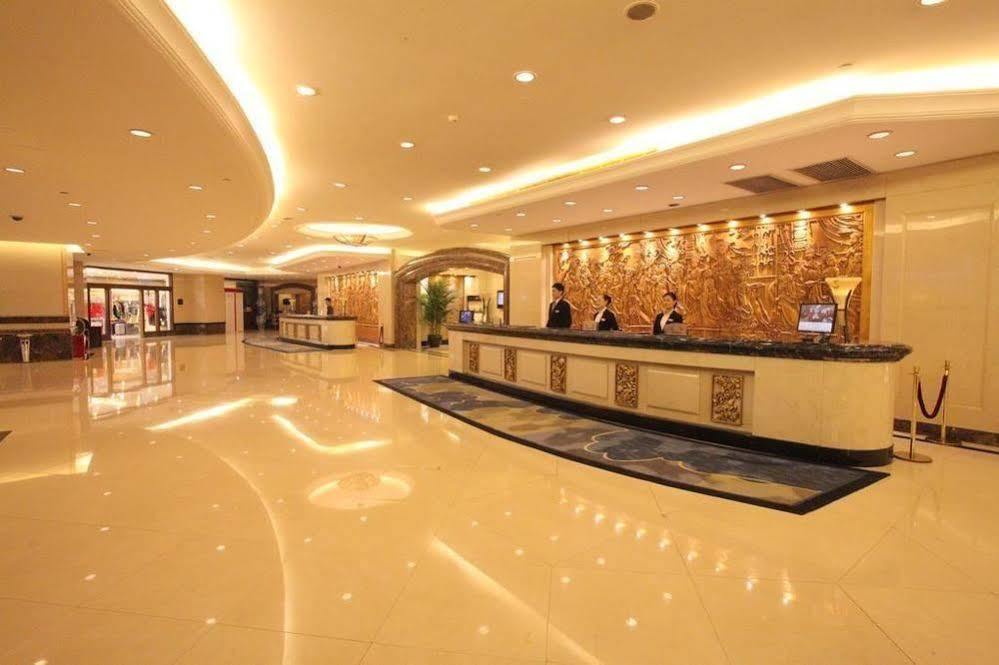 Yun-Zen Jinling World Trade Plaza Hotel Шицзячжуан Экстерьер фото