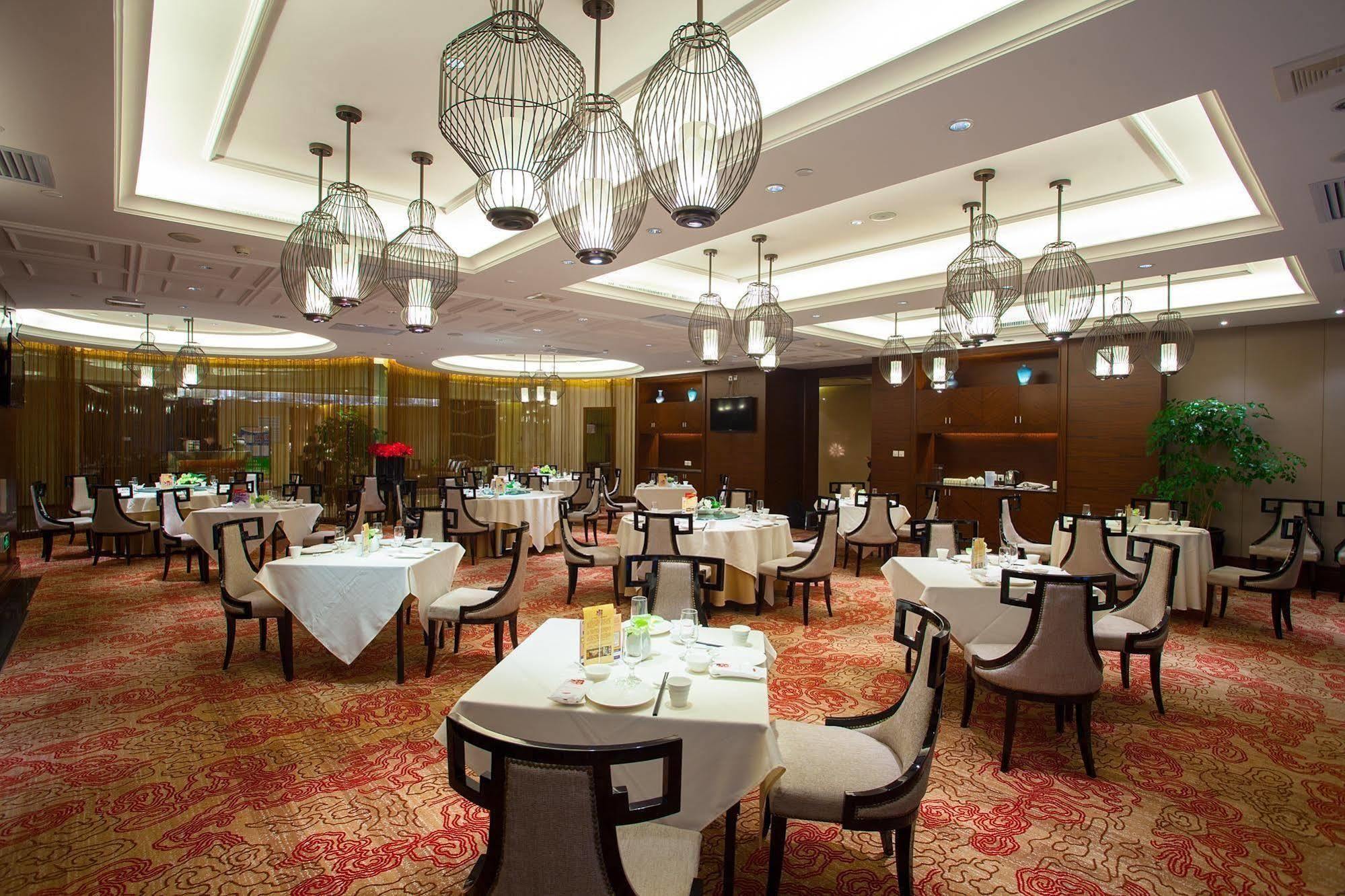 Yun-Zen Jinling World Trade Plaza Hotel Шицзячжуан Экстерьер фото