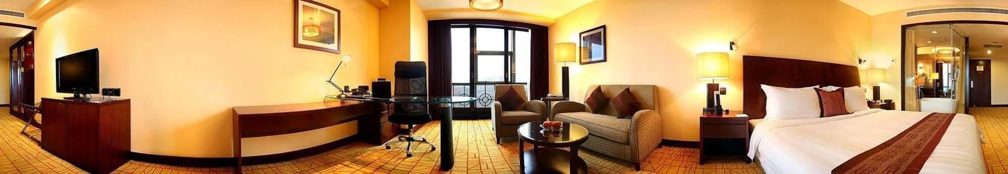 Yun-Zen Jinling World Trade Plaza Hotel Шицзячжуан Экстерьер фото