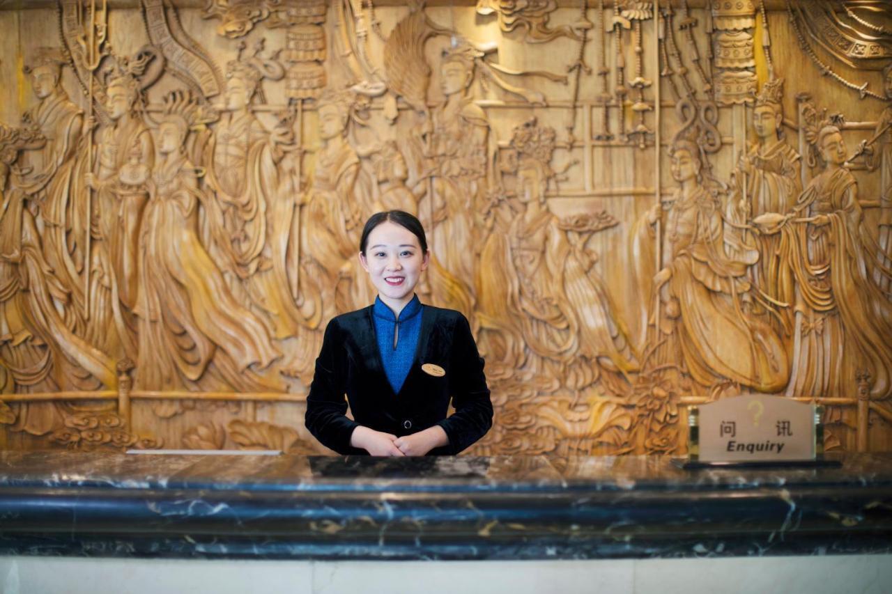 Yun-Zen Jinling World Trade Plaza Hotel Шицзячжуан Экстерьер фото